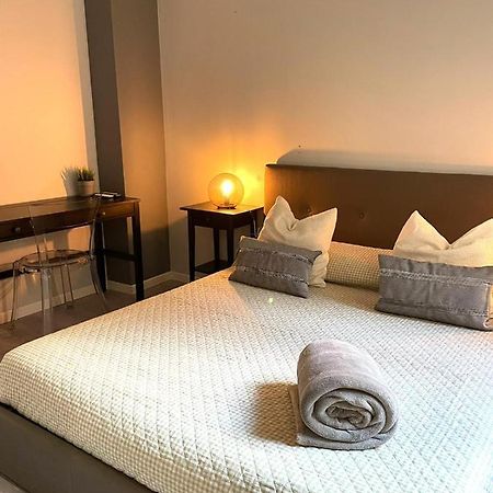 Al.Ma Guest House روما المظهر الخارجي الصورة